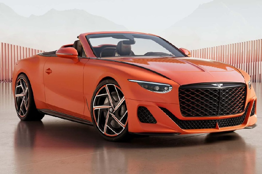 Terbatas! Bentley Batur Convertible: Keanggunan dalam Seri Mewah yang&nbsp;Menggoda