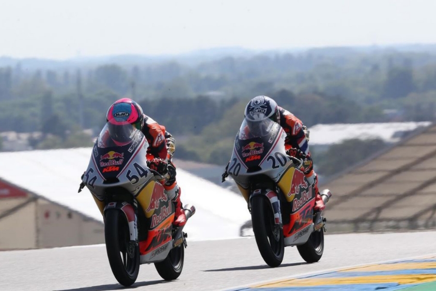 Akibat Crash Saat QTT, Veda Ega Start Ke-11 di Red Bull Rookies Cup 2024 Le&nbsp;Mans