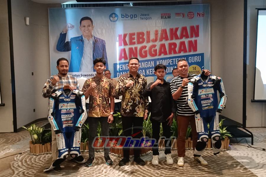 Mas Bram ‘Dewan Racing’ Peduli Anak Muda di Olahraga Balap, Support Dua Rider Potensial dari Dapil Jateng&nbsp;VI