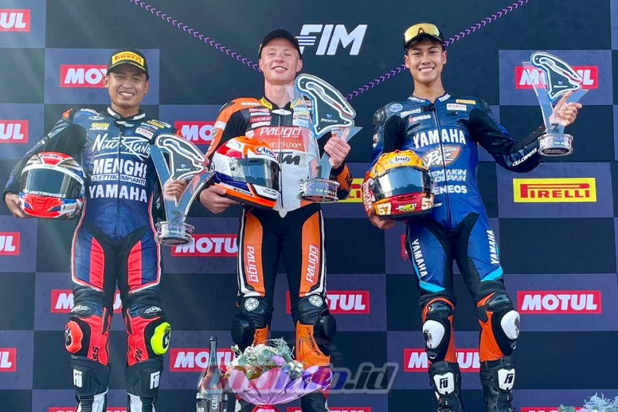 Keren! Galang dan Aldi Kembali Naik Podium di WorldSSP300 Prancis Race 2, Poin Penting untuk&nbsp;Aldi