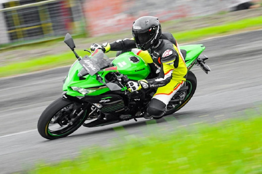 Kawasaki ZX-25R: Throttle By Wire untuk Kontrol Gas&nbsp;Maksimal!