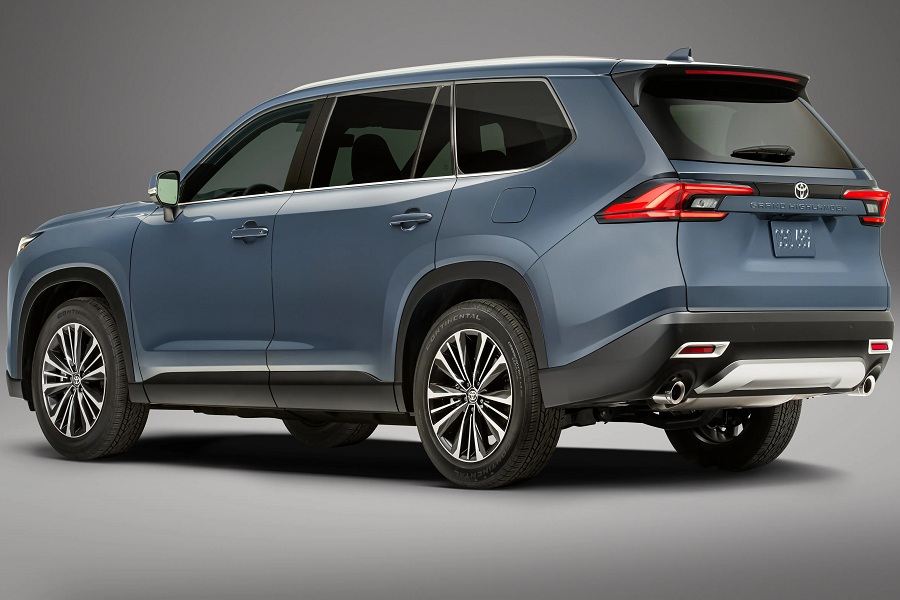 Mewah dan Kokoh! Kenali Toyota Grand Highlander 2024 dan&nbsp;Keunggulannya